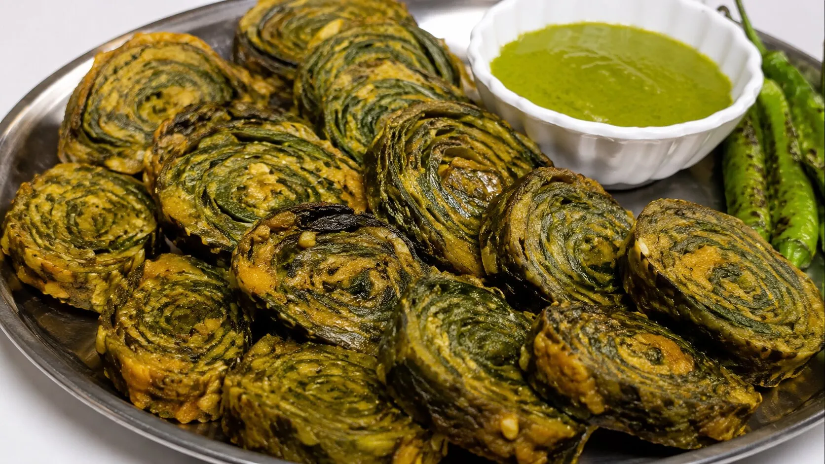 Authentic Gujarati Patra / Alu Vadi Authentic Gujarati Patra / Alu Vadi