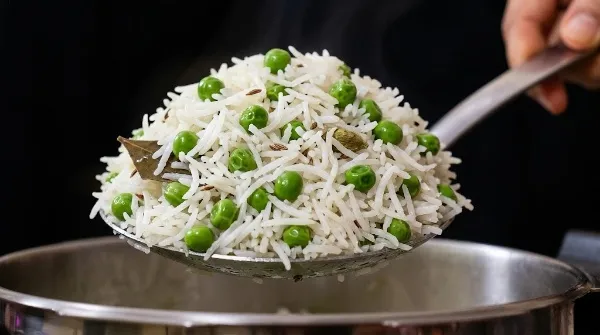 Classic One-Pot Matar Pulao (Peas Rice) Classic One-Pot Matar Pulao (Peas Rice)