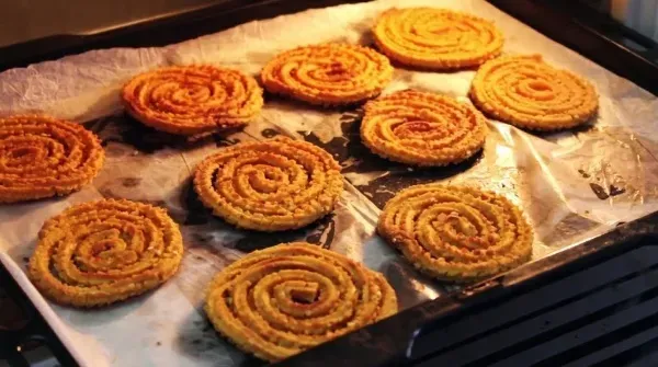 Crispy and Delicious Homemade Chakli