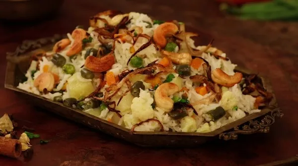 Easy One-Pot Coconut Vegetable Pulao Easy One-Pot Coconut Vegetable Pulao