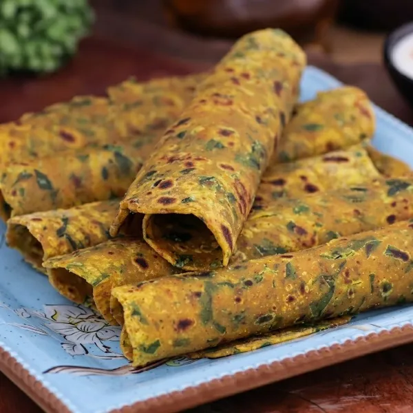 How to Make Gujarati Methi Thepla How to Make Gujarati Methi Thepla