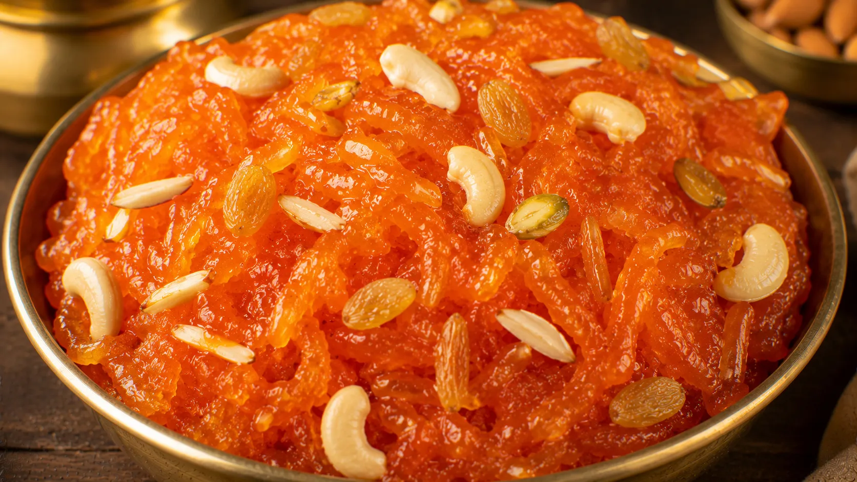 Quick & Glossy Bombay Karachi Halwa