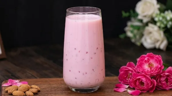 Refreshing Summer Rose Milk with Almonds Refreshing Summer Rose Milk with Almonds
