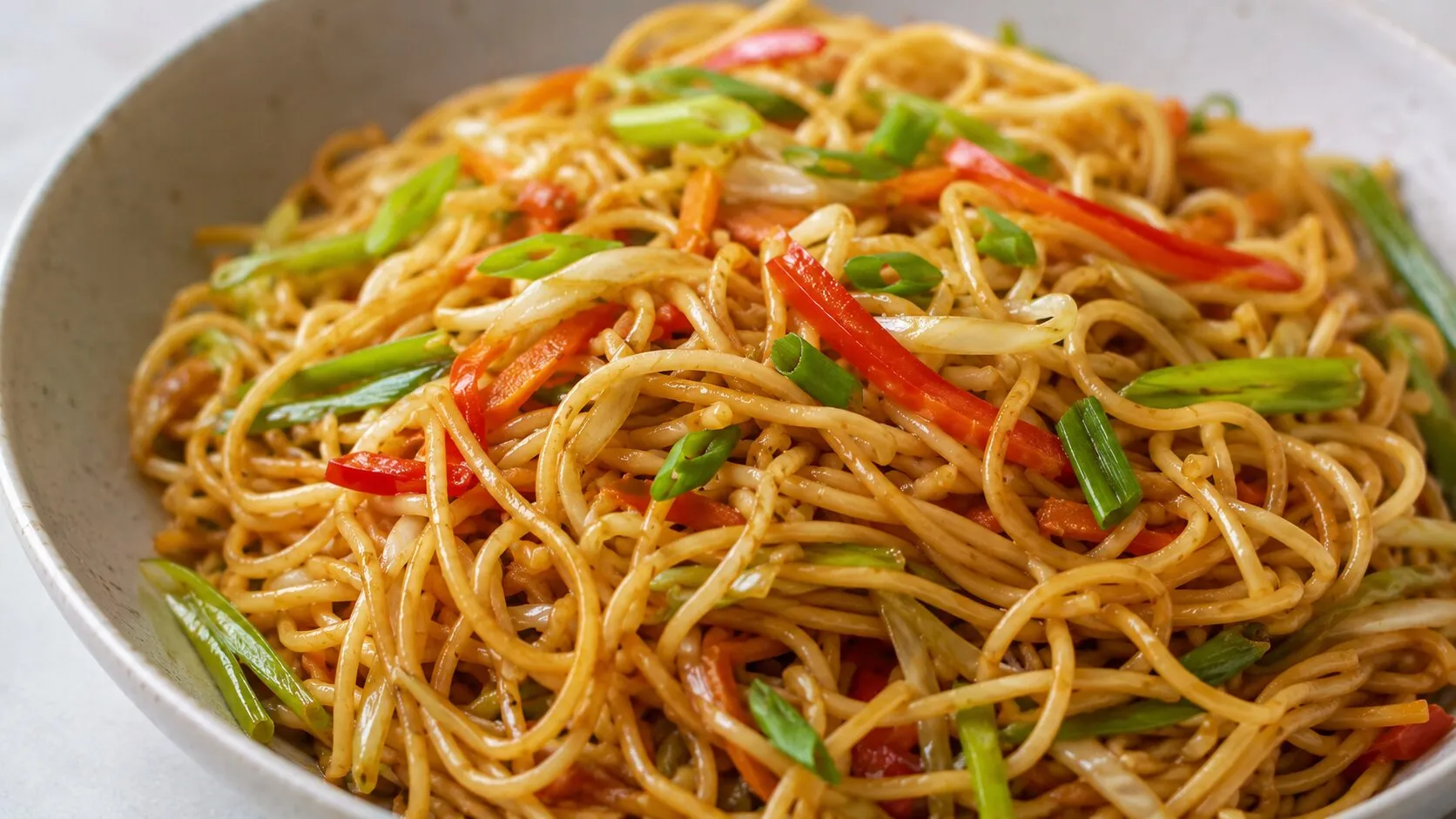 Restaurant-Style Vegetable Hakka Noodles