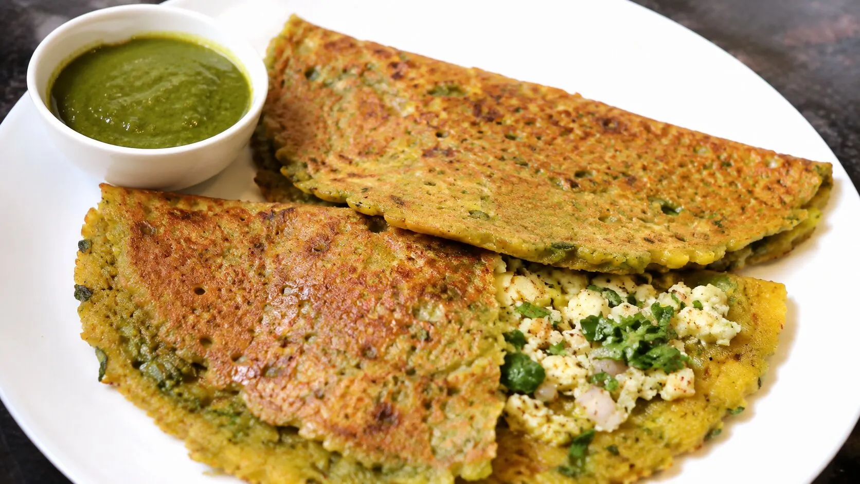 Tasty Paneer & Moong Dal Chilla