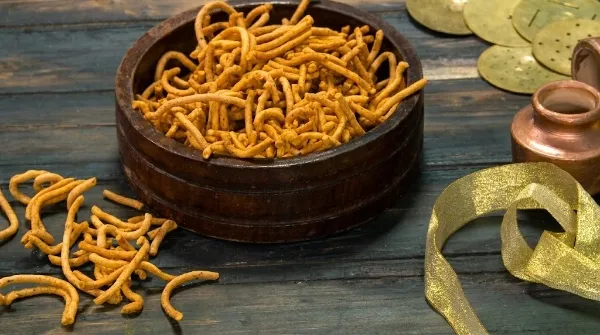 Teekha Gathiya (Diwali Special) Teekha Gathiya (Diwali Special)